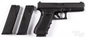 GLOCK 22 GEN 4 SEMI-AUTOMATIC
