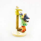 GOEBEL HUMMEL FIGURINE, A LETT