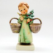 GOEBEL HUMMEL FIGURINE, CHRIST