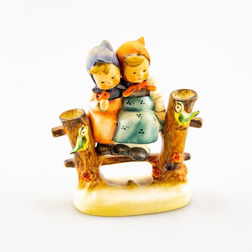 GOEBEL HUMMEL FIGURINE, COQUETTES