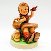 GOEBEL HUMMEL FIGURINE, FAREWE