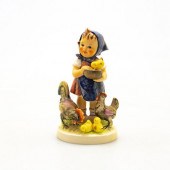 GOEBEL HUMMEL FIGURINE, FEEDIN