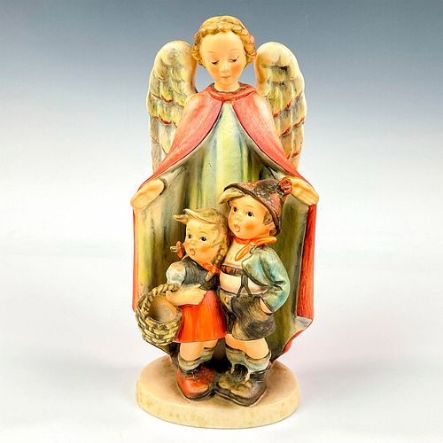 GOEBEL HUMMEL FIGURINE, HEAVENLY
