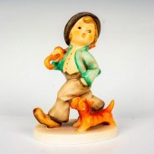 GOEBEL HUMMEL FIGURINE, STROLL