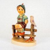 GOEBEL HUMMEL FIGURINE, WAYSID