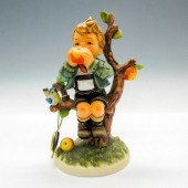 GOEBEL HUMMEL PORCELAIN FIGURI