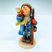 GOEBEL HUMMEL PORCELAIN FIGURI