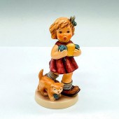 GOEBEL HUMMEL PORCELAIN FIGURI