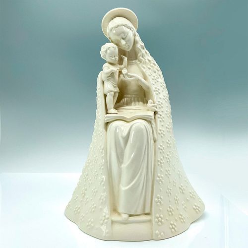 GOEBEL HUMMEL PORCELAIN FIGURINE,