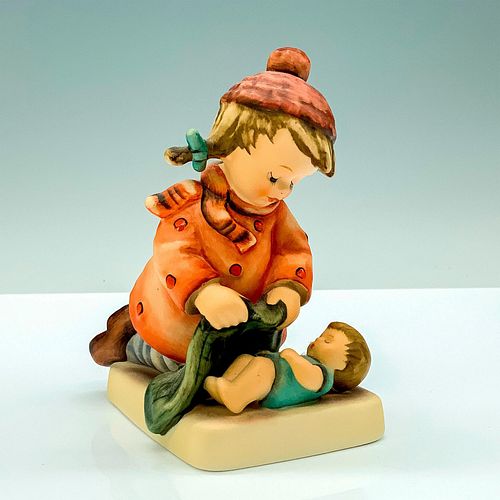 GOEBEL HUMMEL PORCELAIN FIGURINE,
