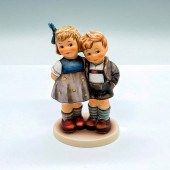GOEBEL HUMMEL PORCELAIN FIGURI