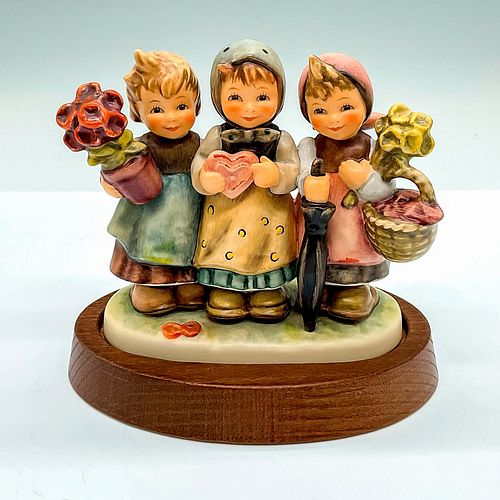GOEBEL HUMMEL PORCELAIN FIGURINE,