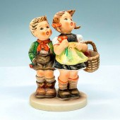 GOEBEL PORCELAIN FIGURINE, TO