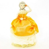 GOEBEL TEA COZY DOLL, LADE EMM