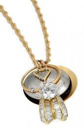GOLD AND DIAMOND NECKLACEcusto