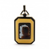 GOLD AND ENAMEL LOCKET WITH SA