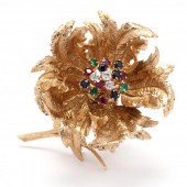 GOLD AND GEM-SET FLOWER BROOCH