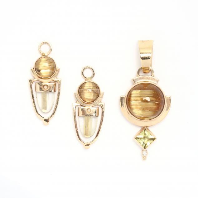 GOLD AND GEM-SET PENDANT AND