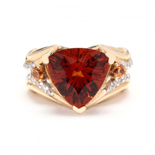GOLD AND MADEIRA CITRINE RING