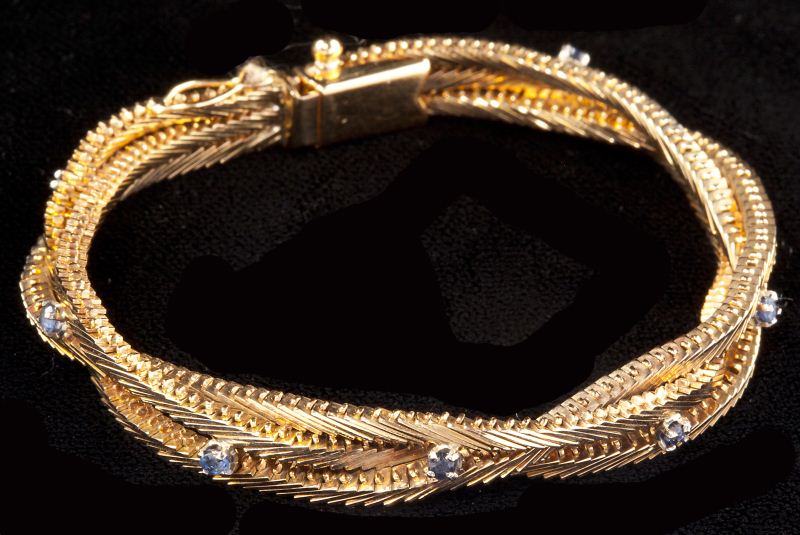 Gold and Sapphire Braceletthe