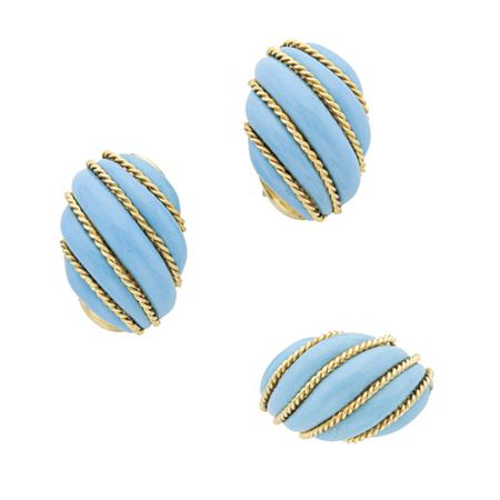 Gold and Turquoise Enamel Ring