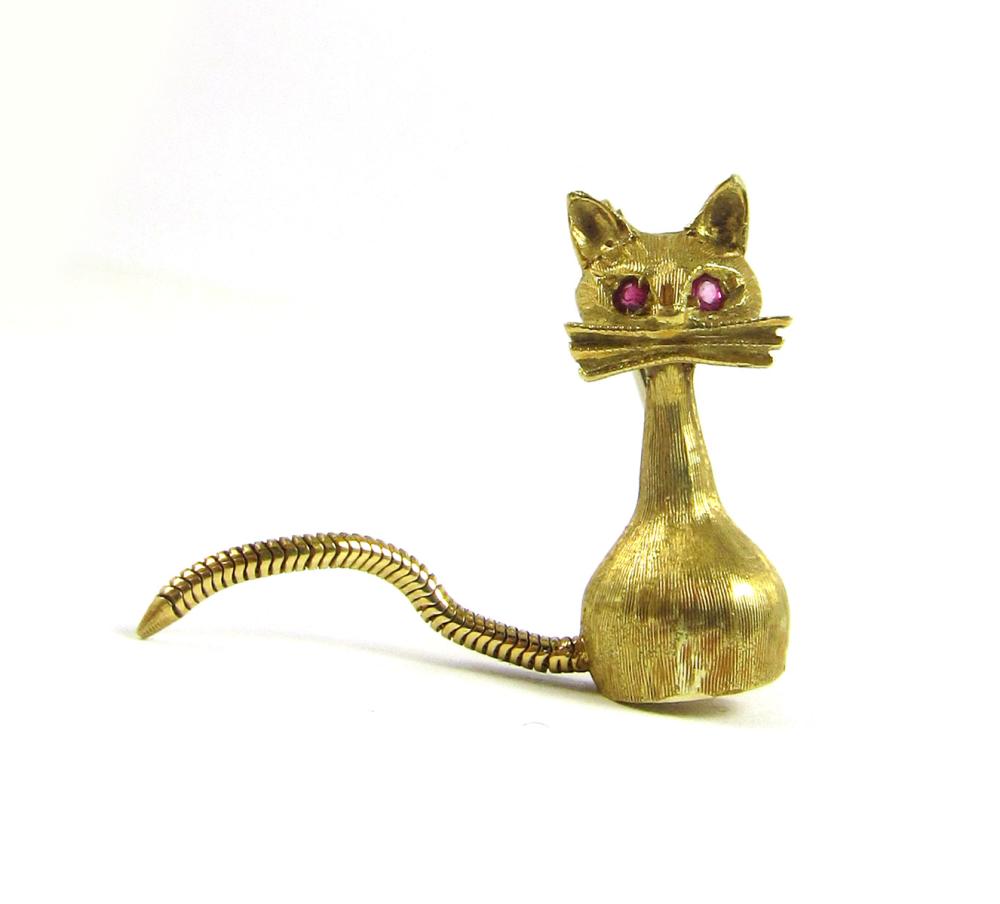 GOLD CAT LAPEL PIN WITH RUBY