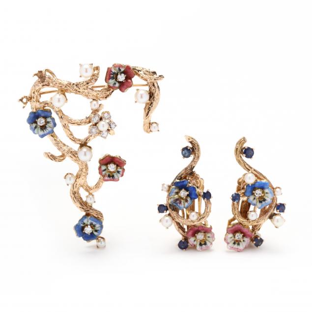 GOLD, ENAMEL, AND GEM-SET FLOWER