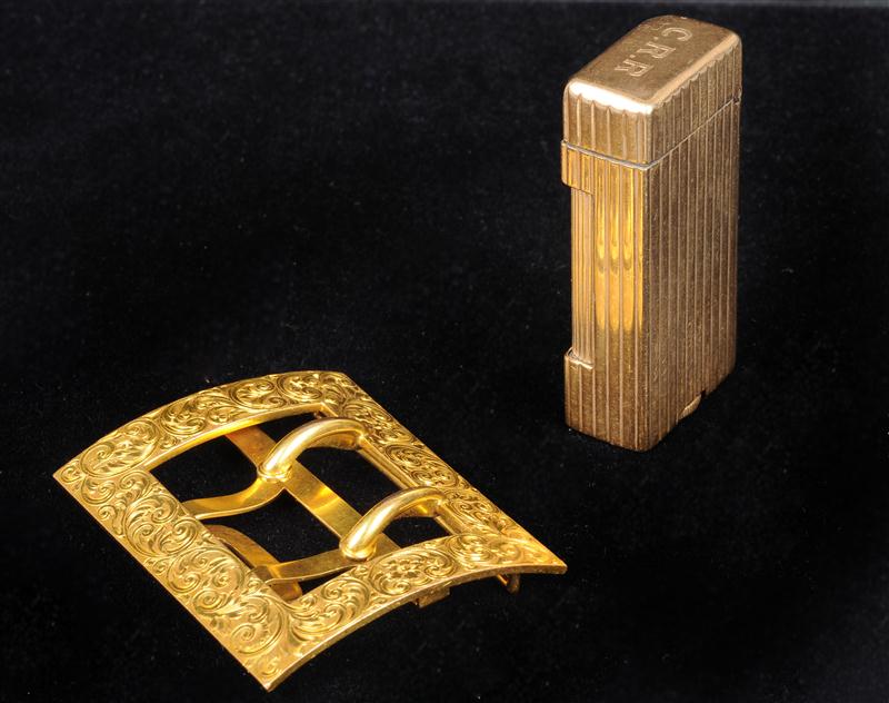 GOLD ENGRAVED BELT BUCKLE