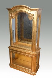 GOLD GILT CURIO DISPLAY CABINE