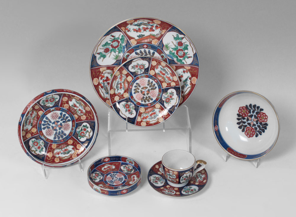 GOLD IMARI HAND PAINTED CHINA: