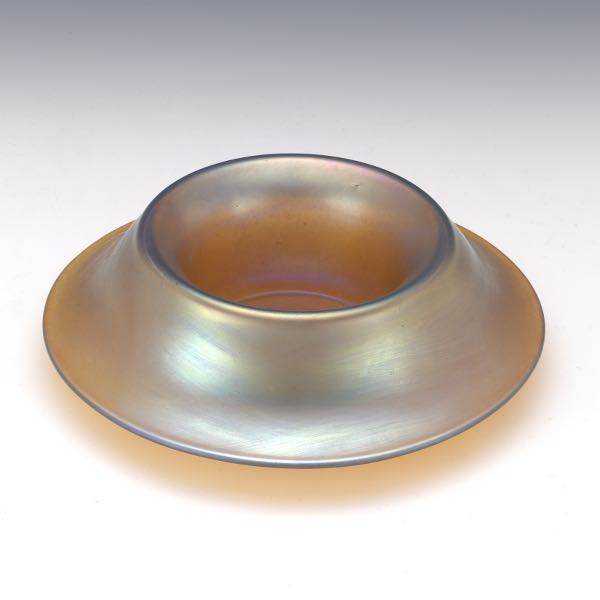GOLD IRIDESCENT GLASS BOWL 3 ¼" x