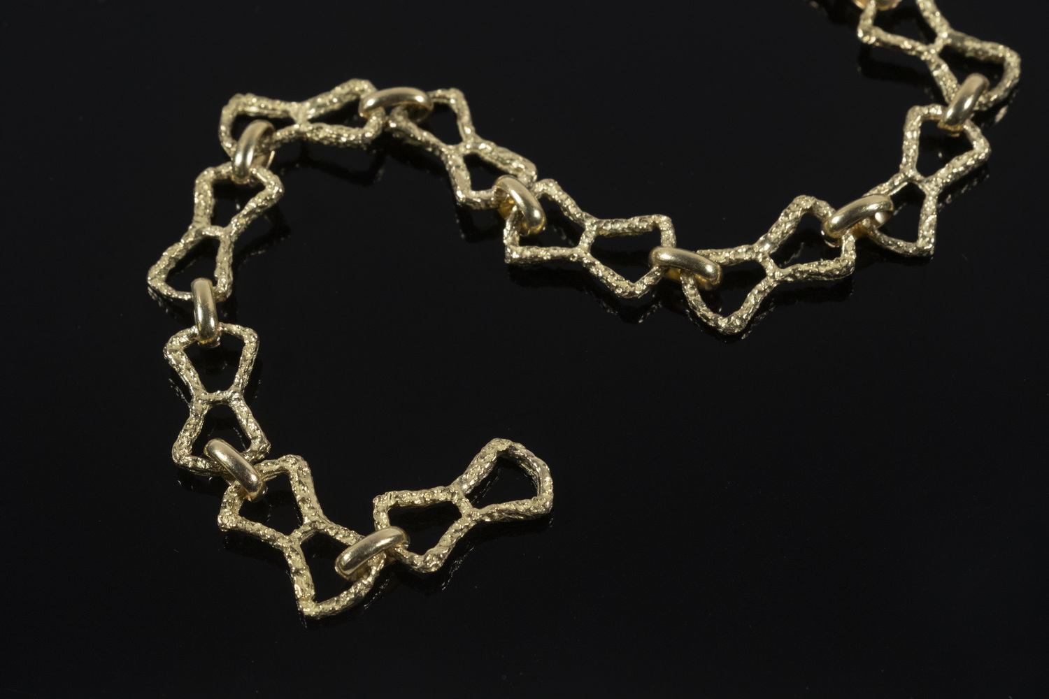 GOLD LINK NECKLACE 18K Yellow