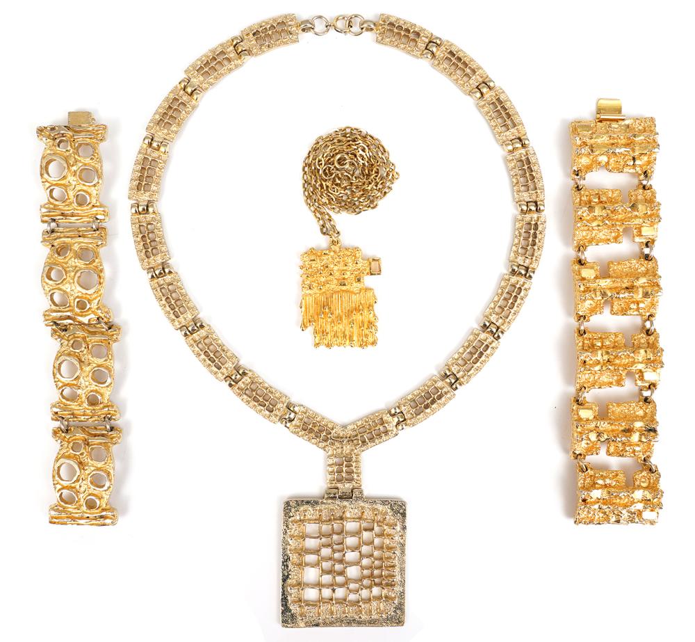 GOLD PLATED ROBERT LARIN