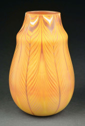 GOLD PULLED FEATHER VASE ATTRI