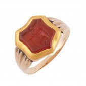 GOLD RING BELONGING TO COMMODO