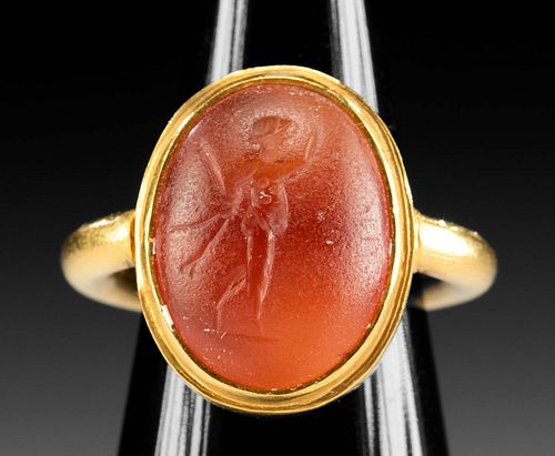 GOLD RING W/ ROMAN CARNELIAN