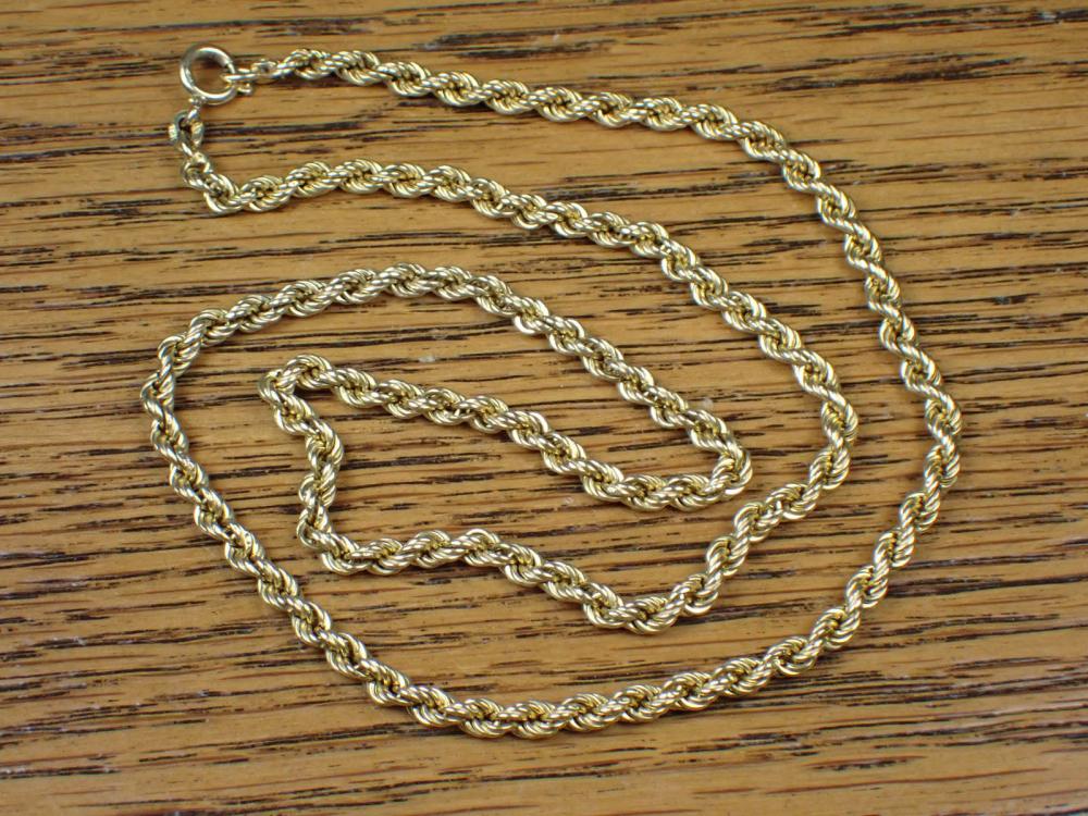 GOLD ROPE CHAIN NECKLACEGOLD ROPE