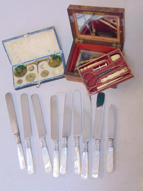 GOLD SCALE SET, SEWING KIT & 9