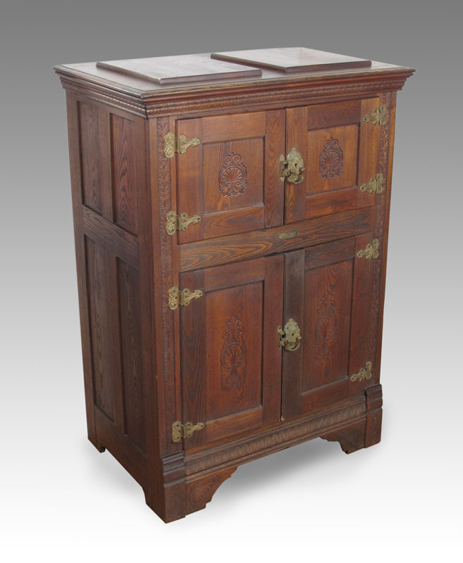 GOLD WAVE GOLDEN OAK ICE CHEST: 2