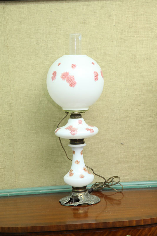 GONE WITH THE WIND LAMP. Electric