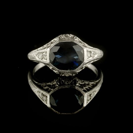 Good Art Deco-Style Platinum,