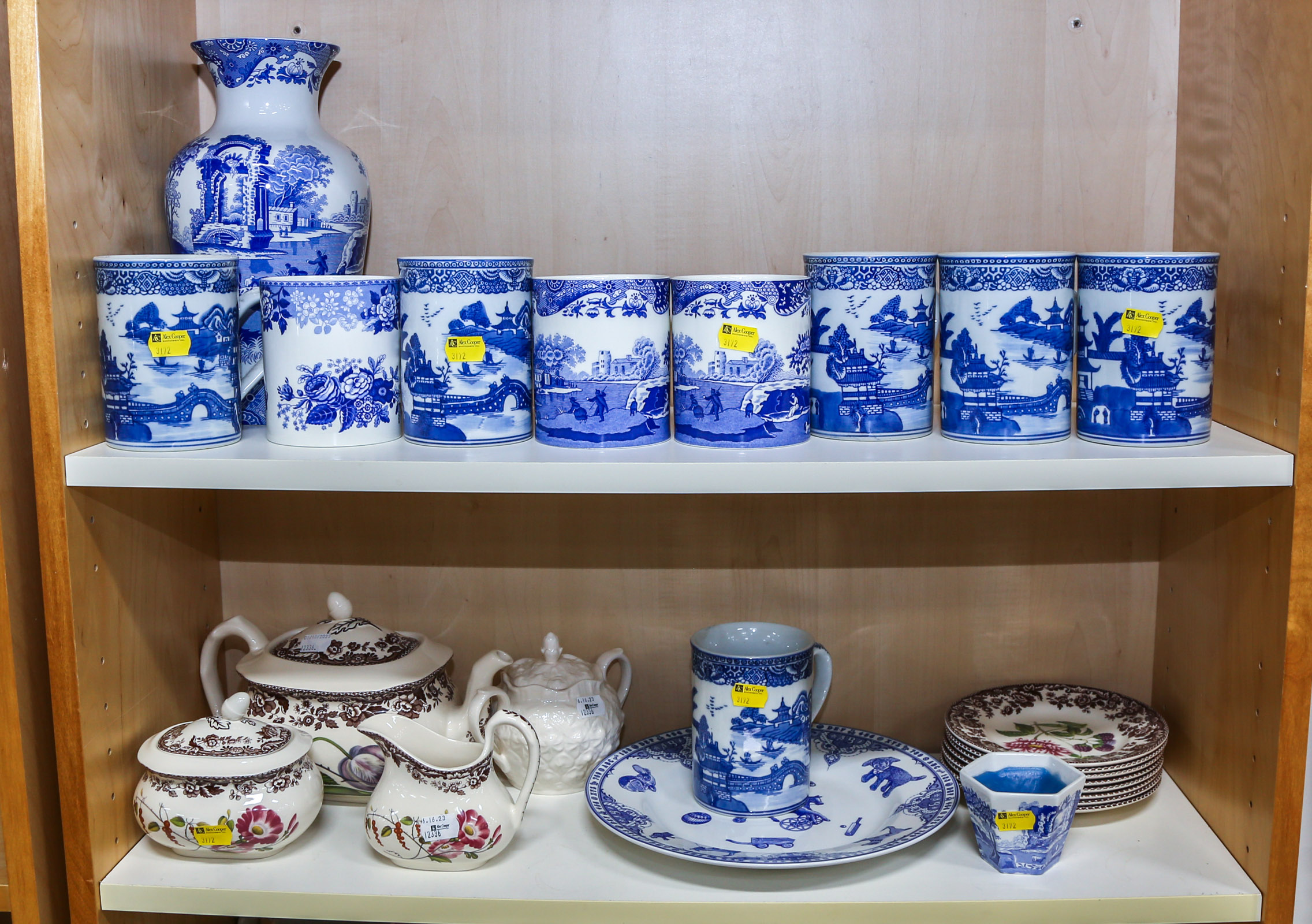GOOD ASSORTMENT OF SPODE CHINA