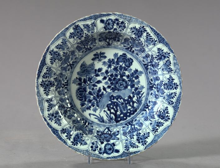 Good Ch'ien Lung Blue and White