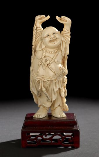 Good Chinese Carved Ivory Figure of