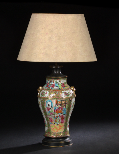 Good Chinese Export Porcelain Vase,