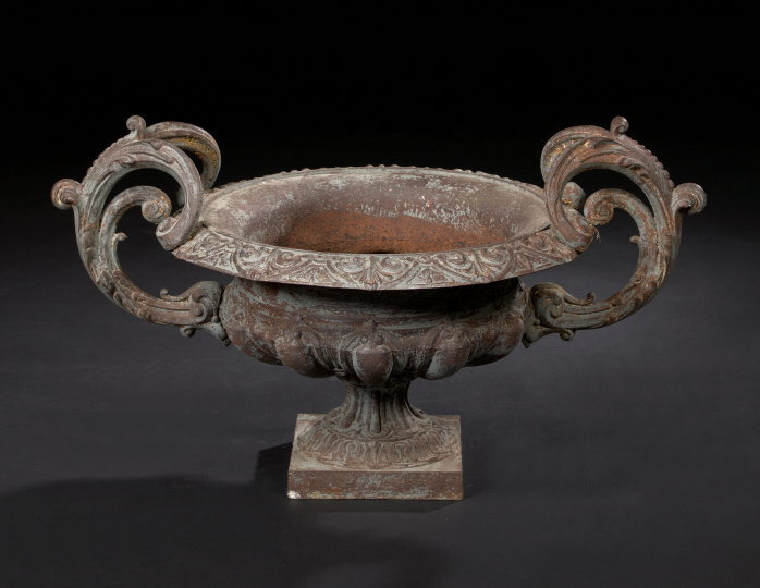 Good English Cast-Iron Melon-Ribbed