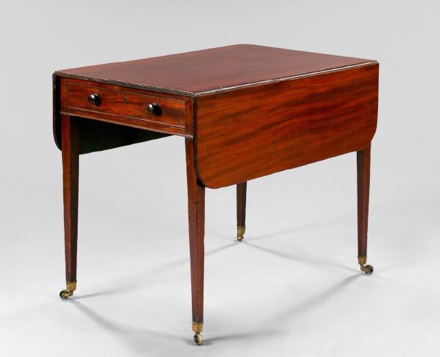 Good English Mahogany Pembroke