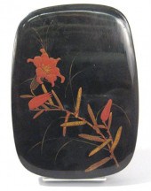Good Japanese lacquer box    l