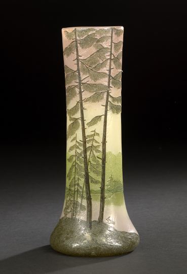 Good Legras Cameo-Cut Glass