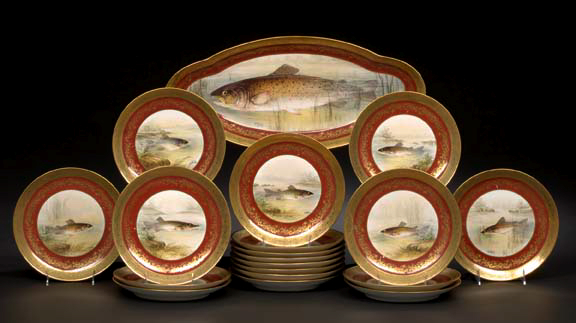 Good Nineteen-Piece Godin, Limoges,